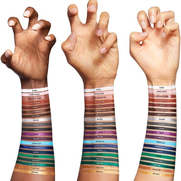 HAUS| Gel pencil eyeliner in shade “STREET” - Picture 7 of 11